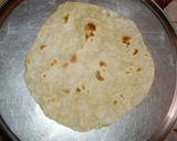 A picture of step 4 of Tortilla egg wrap.