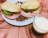 Foto del paso 2 de la receta: Focaccia Sándwich de Huevo jamón queso mozzarella!🥛🍞