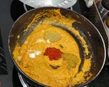A picture of step 4 of Butter Mushroom Masala.