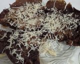 Foto langkah ke 3 dari resep Martabak chocolatos lumer praktis.