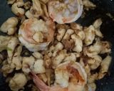 Foto langkah ke 2 dari resep Nasi Goreng Udang.