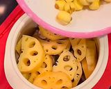 Hình bước làm 2 của món Canh đuôi heo củ sen