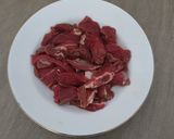 Foto langkah ke 3 dari resep Thai Fried Beef with Garlic.