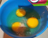 Foto langkah ke 2 dari resep Orak-Arik Telur Bakso.