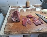 Foto del paso 1 de la receta: Bifes de carne con salsa suave