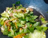 Foto langkah ke 4 dari resep Mie Goreng Sosis (1242).
