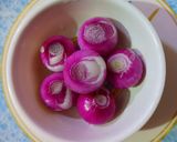 A picture of step 1 of White Wine Vinegar Onion pickle.