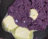Foto langkah ke 3 dari resep Purple Potato Spiral Mooncakes (Thousand Layers).