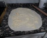 Foto del paso 2 de la receta: Medialunas de grasa