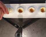 Une image de l'étape 5 de Crémeux vanille insère pomme et caramel.