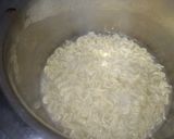 चीजी नूडल्स कटलेट (Cheese noodles cutlet recipe in Hindi) रेसिपी चरण 1 फोटो