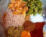 A picture of step 2 of Stuffed Tinda Masala.