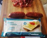 Foto del paso 1 de la receta Tortilla de jamón, chorizo y queso