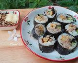 Hình bước làm 3 của món Cơm cuộn chiên giòn