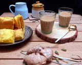 कडक मसाला चहा (Masala Chai Recipe In Marathi) रेसिपी स्टेप 3 फोटो 