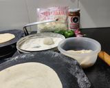 रोटी पिज़्ज़ा(Roti pizza recipe in Hindi) रेसिपी चरण 1 फोटो