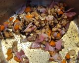 Foto del paso 3 de la receta: Risotto con champiñones, bacon y langostinos