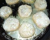 A picture of step 14 of Italian Potato Cakes/Frittata Di Patate.