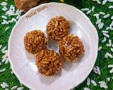 गुड़ मुरमुरा लड्डू रेसिपी चरण 5 फोटो