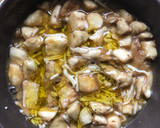 Foto del paso 2 de la receta: Tortilla de berenjena con queso (al microondas)