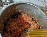 A picture of step 7 of Gur Gajar ke meethe chawal/ (Sweet Jaggery Carrot Rice pudding).