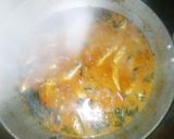 छोटी मछली मसाला करी (choti machli masala curry recipe in Hindi) रेसिपी चरण 2 फोटो