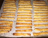 Ropogós-sajtos rúd recept fázis 3 fotója