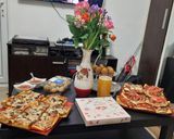 Pas rețetă Pizza cu de toate (pe blat pufos) 8 fotografie