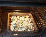 Foto langkah ke 8 dari resep Casserole Printilan Kentang Keju Salsa.
