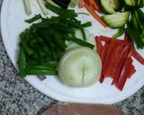 Foto del paso 1 de la receta: Wok con pollo y arroz