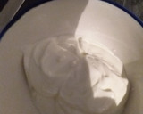 Foto del paso 5 de la receta: 🍧Vasito de crema 🍦de yogur con frambuesas🍓