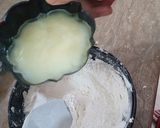 A picture of step 14 of Easy cup cake🥰🧁.