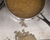 A picture of step 6 of Hummus.
