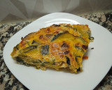 Foto del paso 4 de la receta: Tortilla de zapallitos y champiñones al horno!