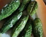 भरवा करेला (bharwa karela recipe in Hindi) रेसिपी चरण 1 फोटो