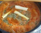 Foto del paso 8 de la receta: Pescado y Langostinos en Salsa de Tomate a lo carmelita