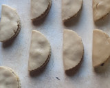 Foto del paso 5 de la receta: Bocaditos de manzana y pasas de uva🌺