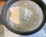 Une image de l'étape 2 de Sauce béchamel à l’épeautre, ail fumé et grana padano.