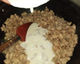 A picture of step 2 of Spicy chicken.