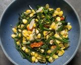 Foto langkah ke 5 dari resep Tumis pakis jagung manis.