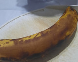 Foto del paso 1 de la receta: Cóctel de banana y licor de durazno