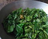 A picture of step 4 of Palang saag with mix veg(palang saager ghonto).