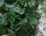 Foto langkah ke 1 dari resep Bening Daun Kelor.