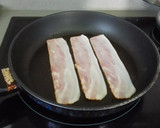 Foto del paso 3 de la receta: Forma diferente de comer unos huevos con bacon