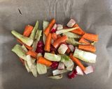 A picture of step 2 of Warm Spring salad with roasted radishes, carrots and fennel - vegan.