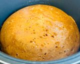 A picture of step 4 of Lenten honey pie in a multicooker.