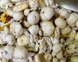 A picture of step 8 of Makhana chiwda.