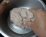 रागी की रोटी (Ragi ki roti recipe in hindi) रेसिपी चरण 4 फोटो