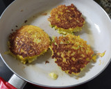 Foto del paso 3 de la receta: Tortitas de repollo