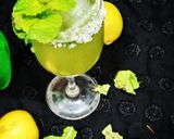 A picture of step 4 of Mint margrita.